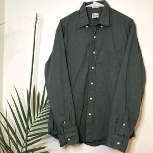 J Crew - men’s slim 100% cotton button up pine green shirt - large